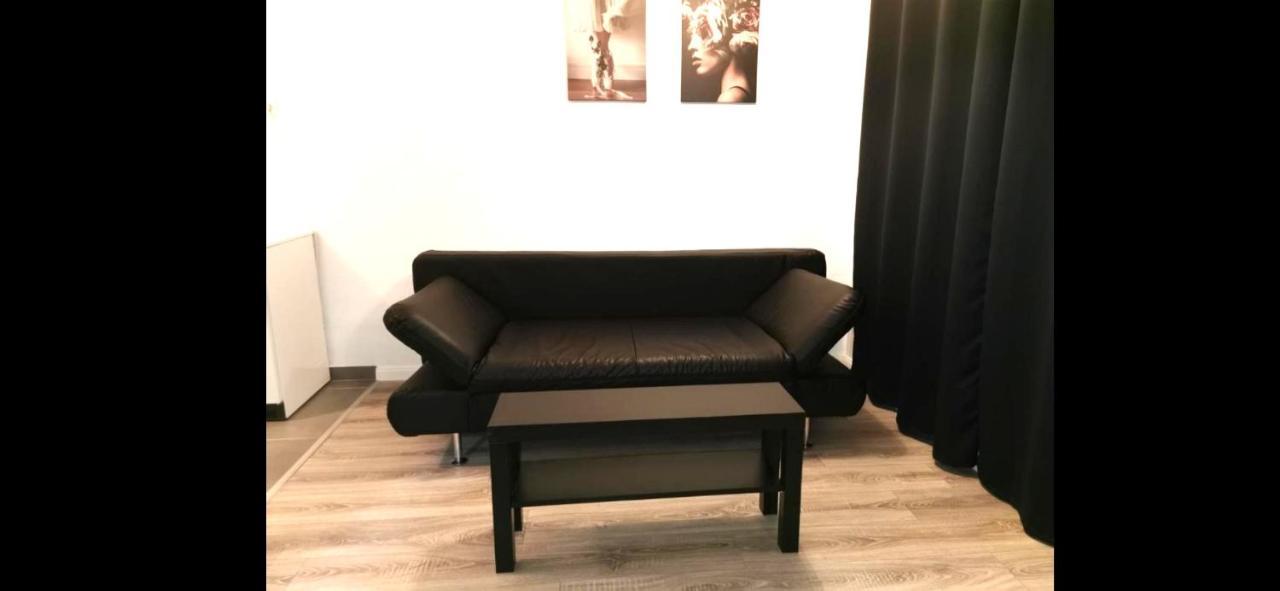 Koochi-Gästeappartement 47 Quadratmeter Nr-108 Krefeld Exteriör bild